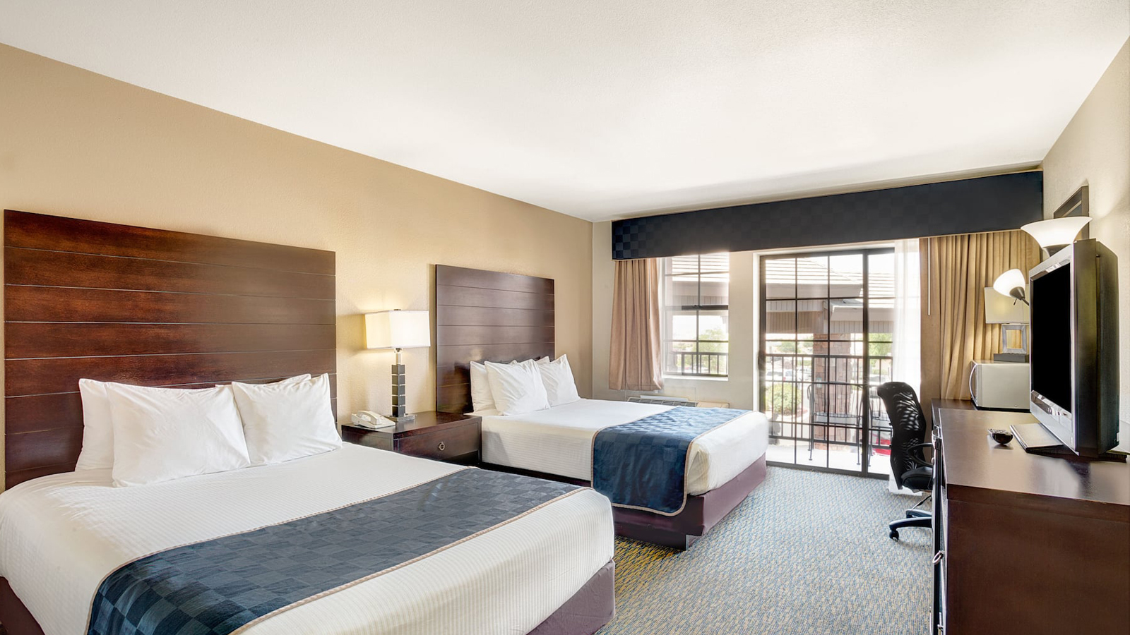 Double Beds Double Beds